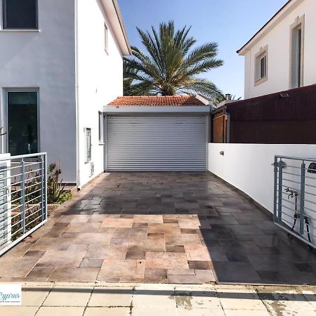 Villa Artemis Larnaca Esterno foto