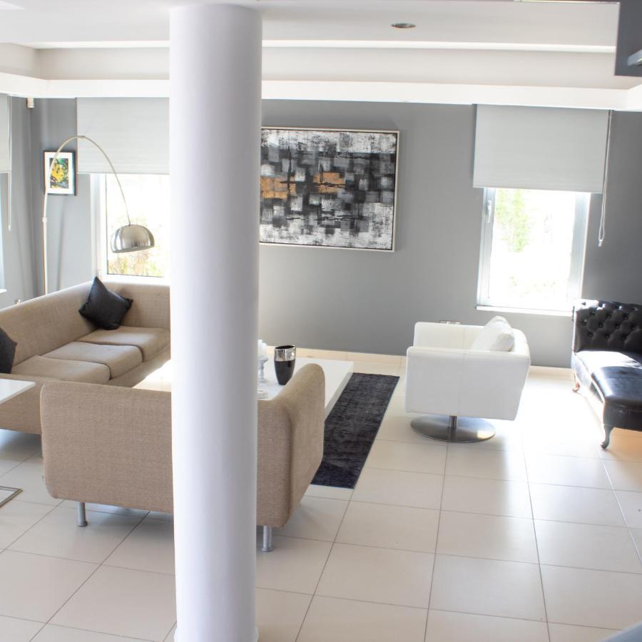 Villa Artemis Larnaca Esterno foto