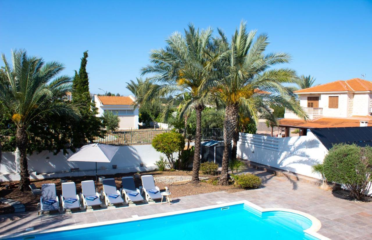 Villa Artemis Larnaca Esterno foto